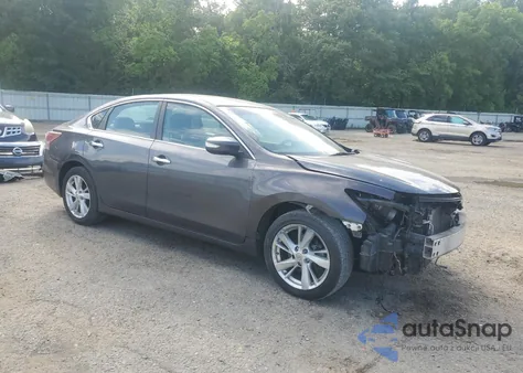 2013 Nissan Altima 2.5 z USA, uszkodzony, nr VIN 1N4AL3AP9DN407080